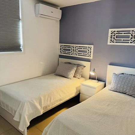 Hollywood Apartments Yabucoa Eksteriør bilde