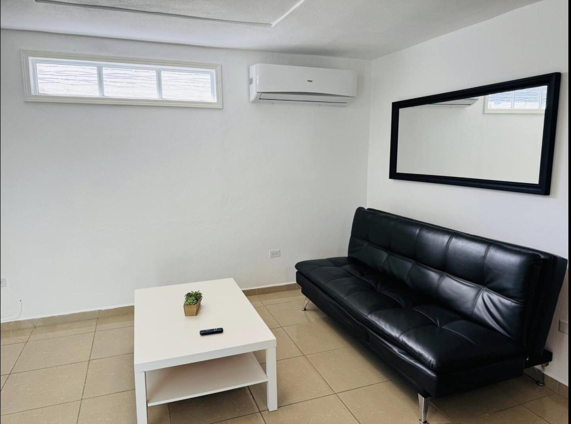 Hollywood Apartments Yabucoa Eksteriør bilde